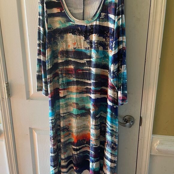 NWT Cupio stretch dress multi color abstract design 3/4 sleeve size 2X - Picture 3 of 6